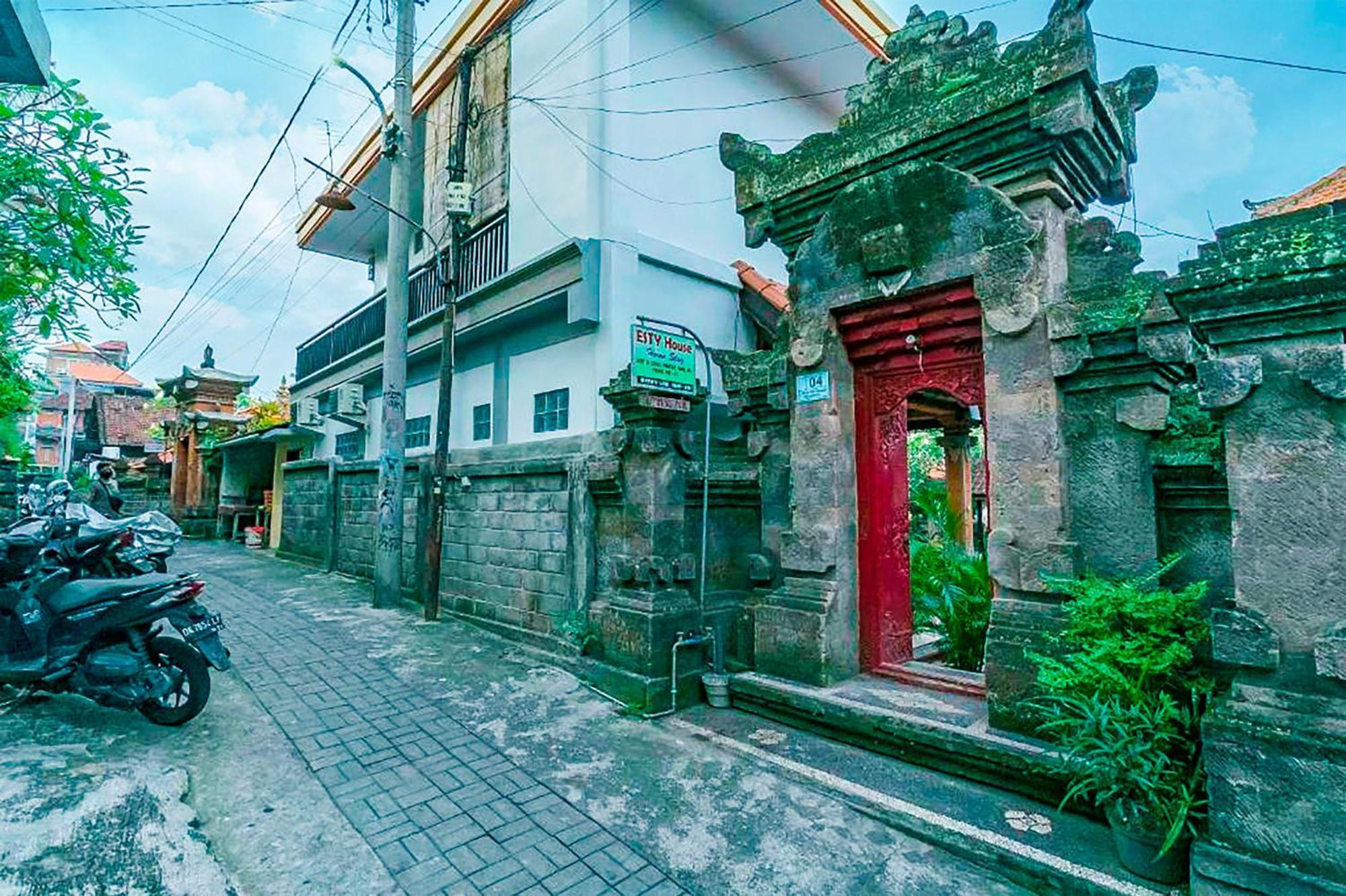 Esty House Hotel Ubud Exterior foto