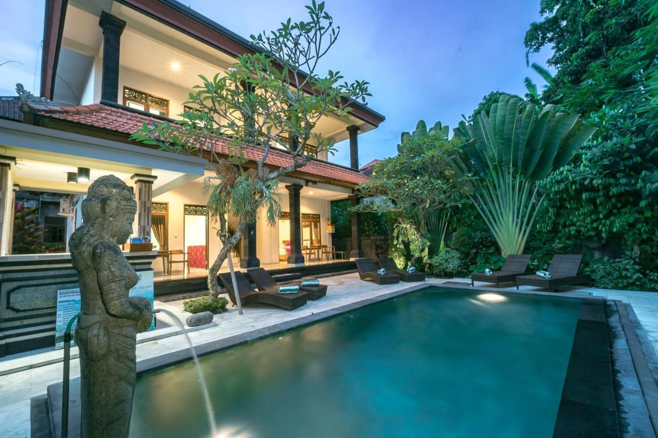 Esty House Hotel Ubud Exterior foto