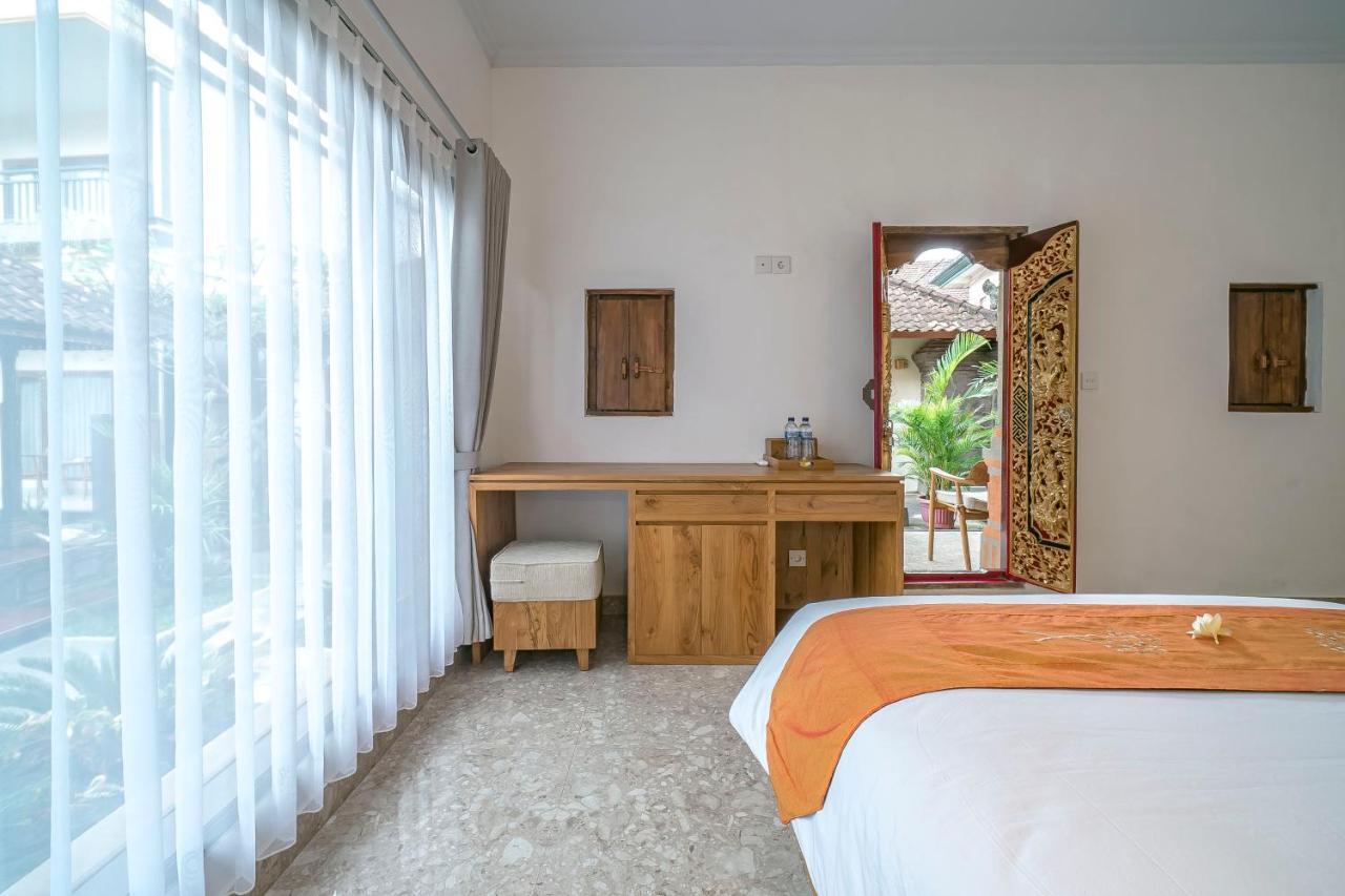 Esty House Hotel Ubud Exterior foto
